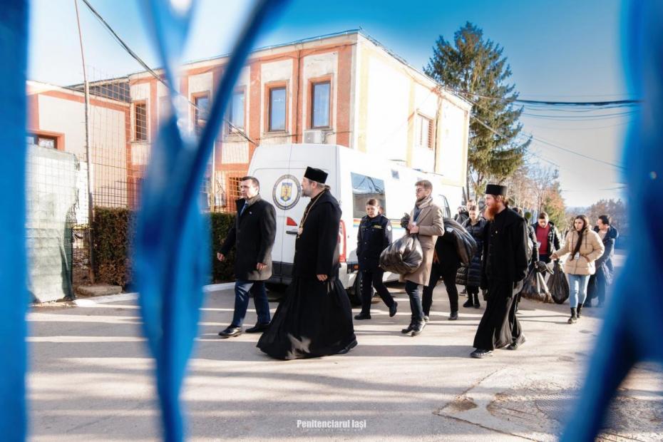 Persoanele private de libertate din Penitenciarul Iași, vizitate de PS Nichifor Botoșăneanul / Foto: Laurențiu Șteffan, Penitenciarul Iași